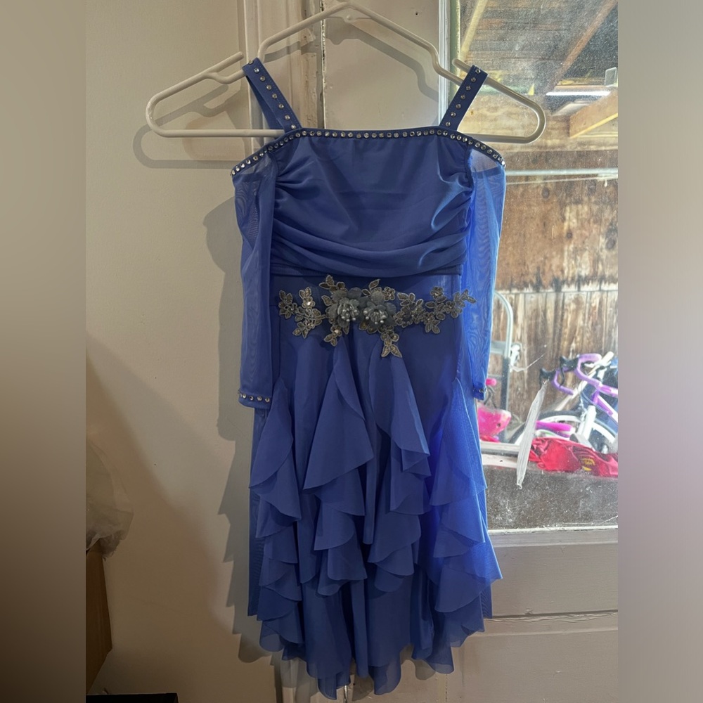 Weissman lyrical costume